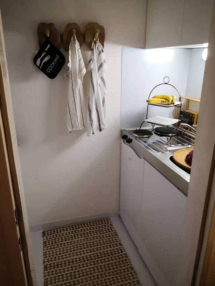 1 Zimmer Wohnung mit 28 m² in Köln – Bild 10