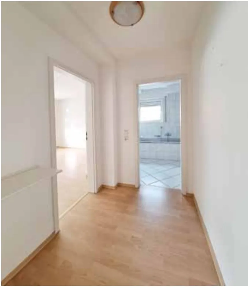 3 Zimmer Wohnung mit 90 m² in Köln – Bild 4