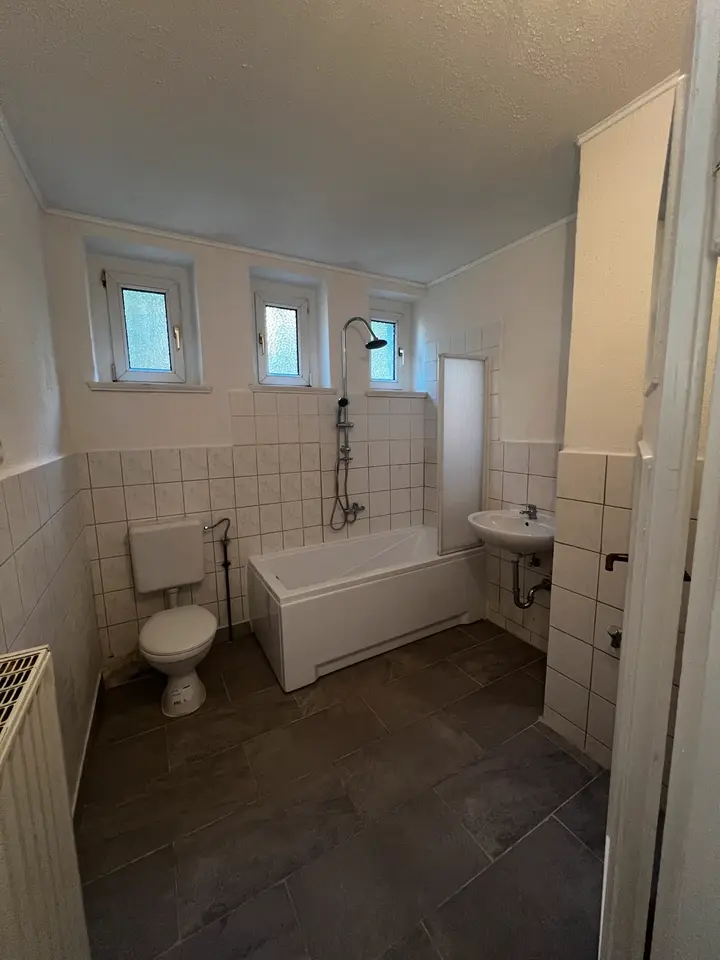 4 Zimmer Wohnung mit 90 m² in Bitterfeld-Wolfen – Bild 6