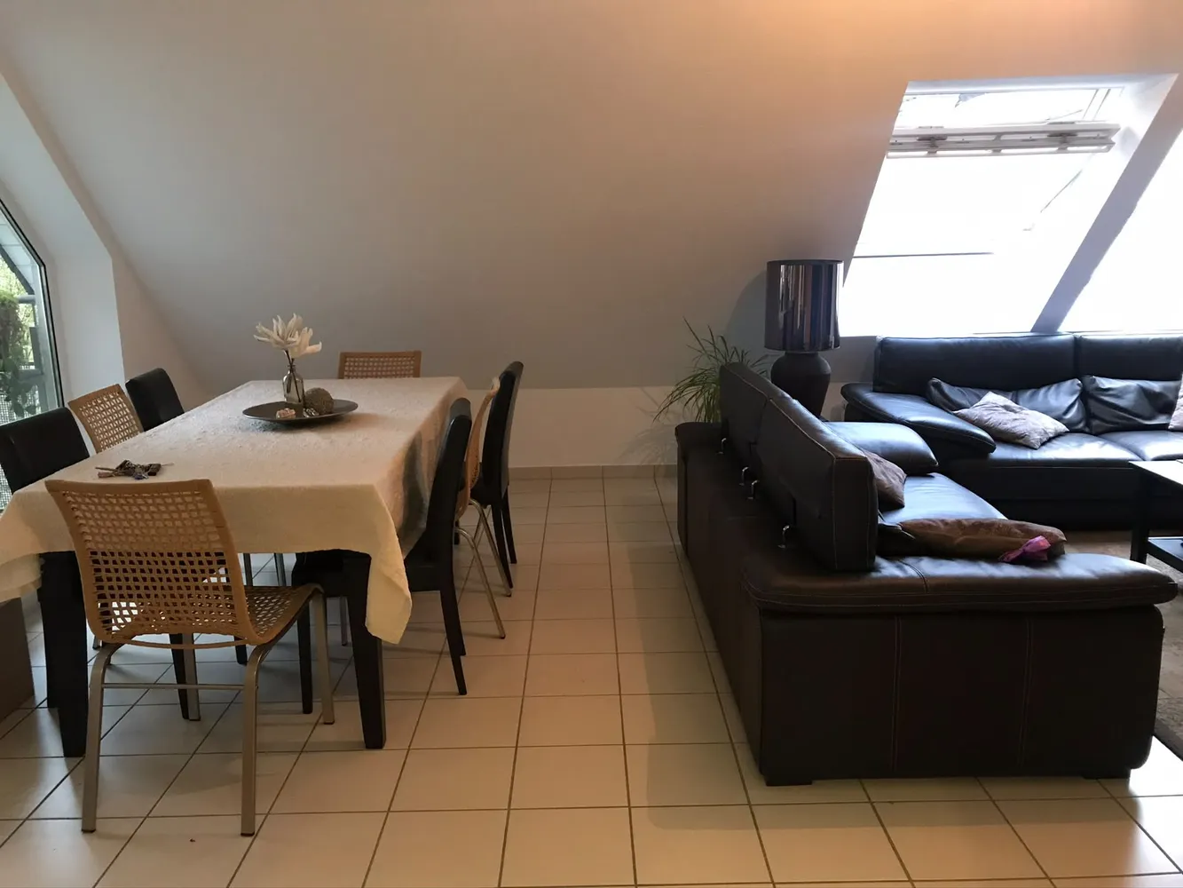 4 Zimmer Wohnung mit 124 m² in Solingen – Bild 2