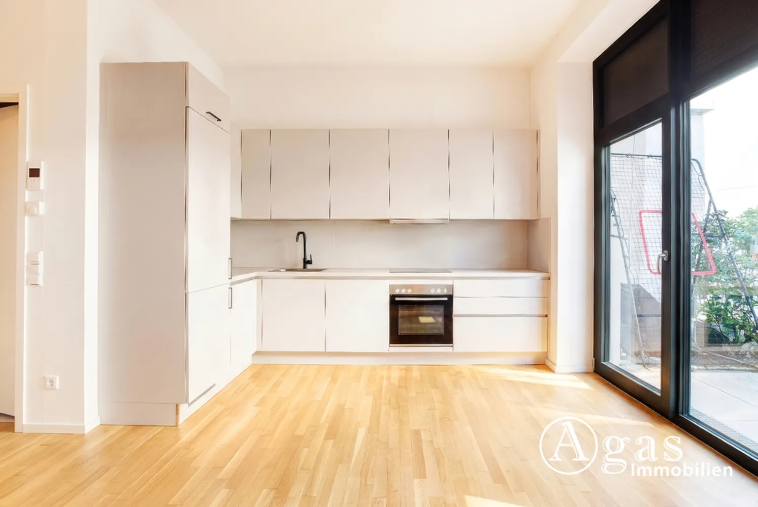 5 Zimmer Wohnung mit 250 m² in Berlin – Bild 3