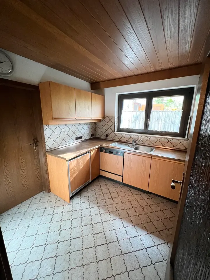 4 Zimmer Haus mit 117 m² in Würzburg – Bild 1