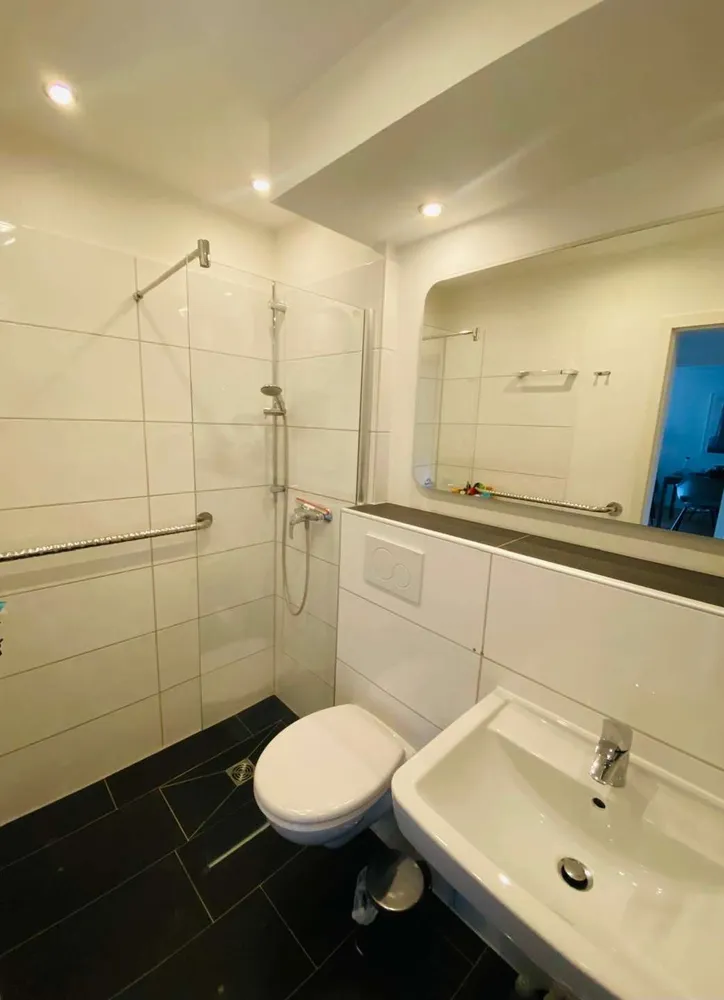 2 Zimmer Wohnung mit 65 m² in Düsseldorf – Bild 7