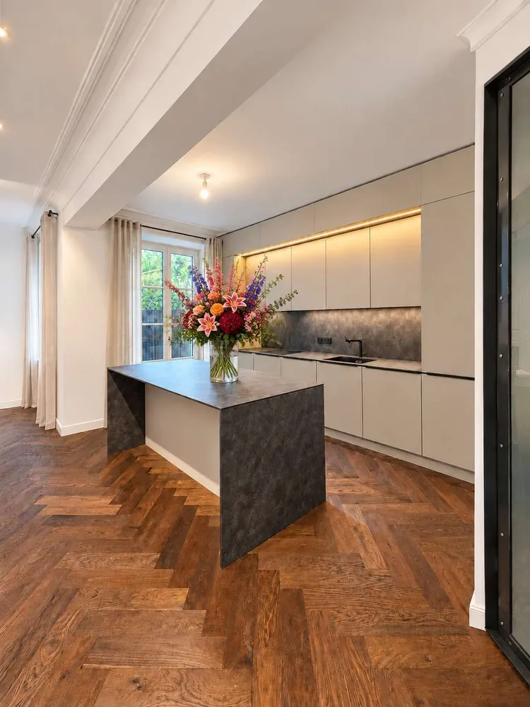 5 room apartment with 144 m² in Munich – Photo 6
