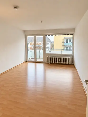 3 Zimmer Wohnung mit 75 m² in Wiesbaden – Bild 3