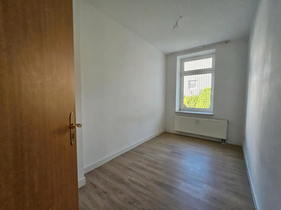 4 Zimmer Wohnung mit 84 m² in Werdau – Bild 3