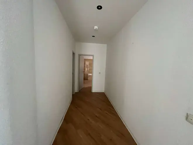 5 Zimmer Wohnung mit 195 m² in Halle (Saale) – Bild 12