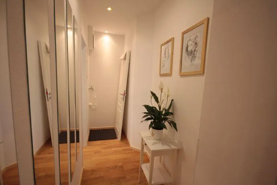 WG-Zimmer mit 68 m² in Traunstein – Bild 6