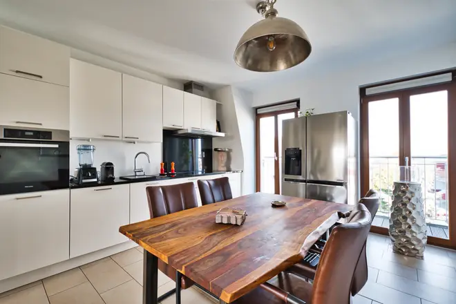 3 Zimmer Wohnung mit 105 m² in Frankfurt am Main – Bild 11
