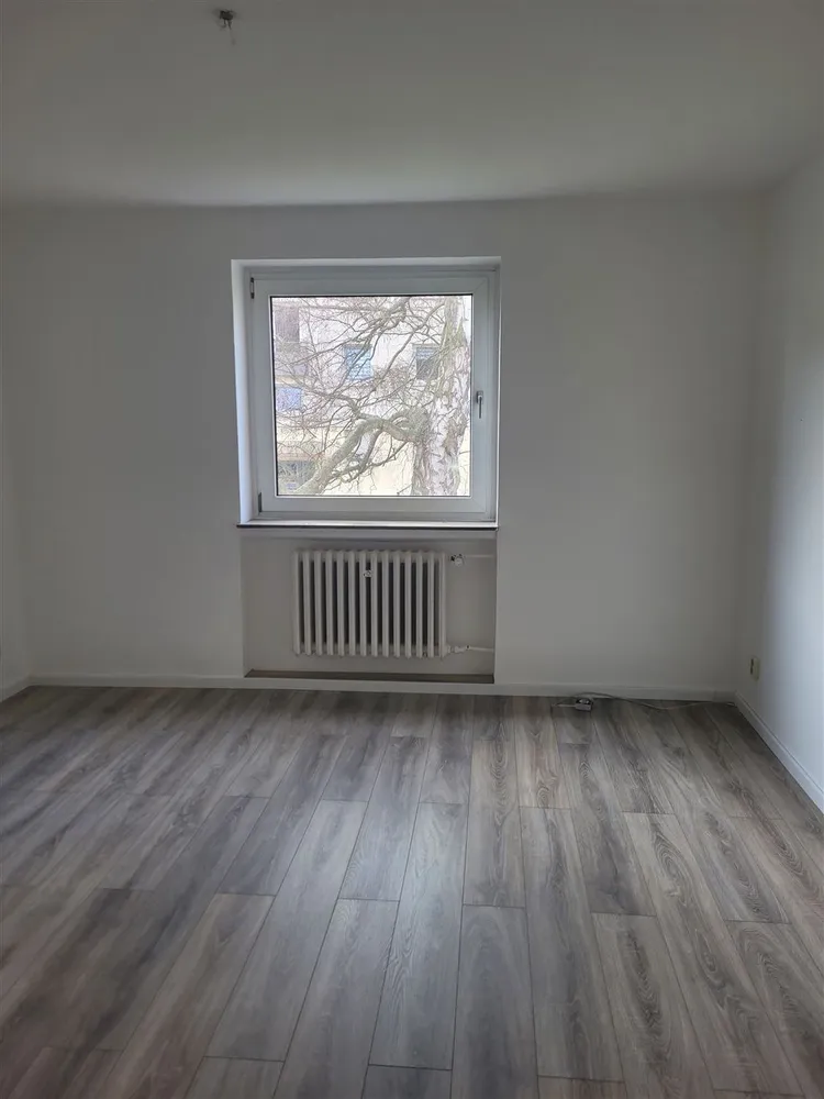 3 Zimmer Wohnung mit 74 m² in Eschwege – Bild 2