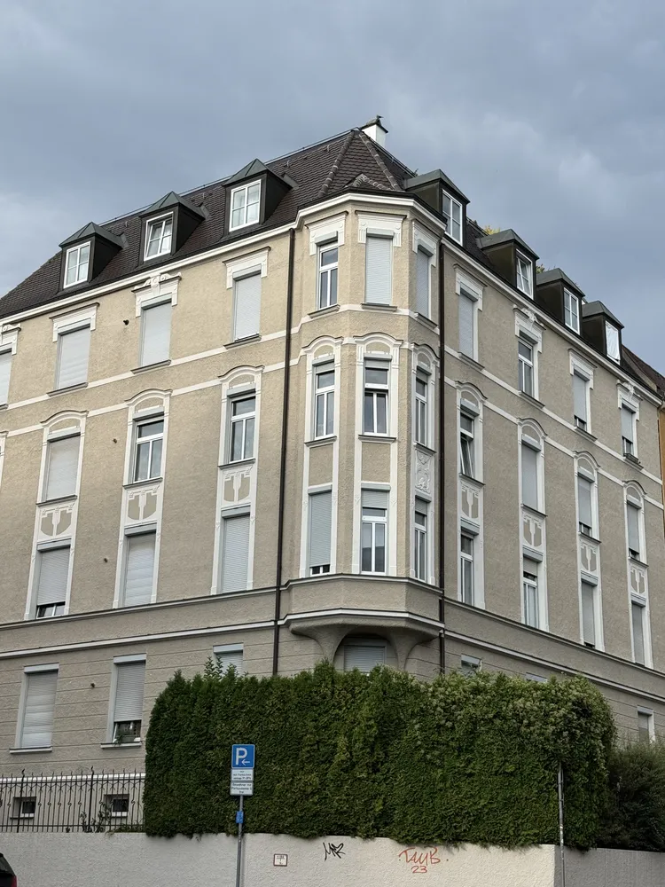 2 Zimmer Wohnung mit 66 m² in Augsburg – Bild 1