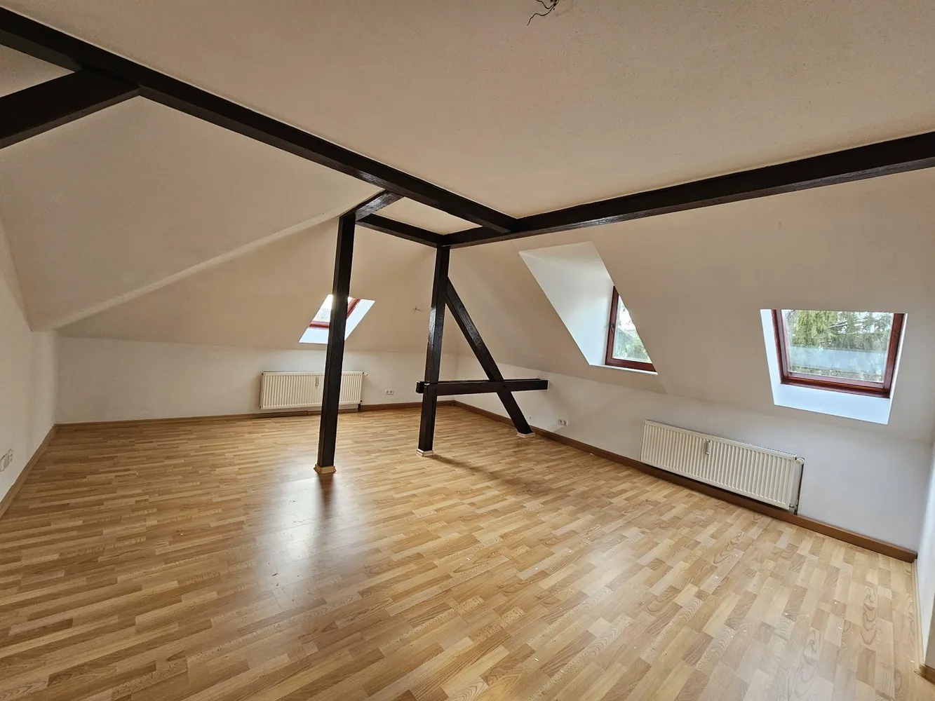 3 Zimmer Wohnung mit 96 m² in Crimmitschau – Bild 7