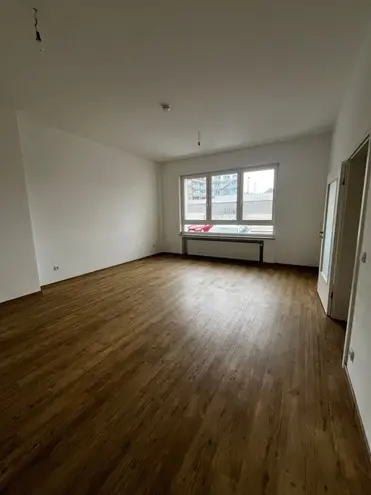 3 Zimmer Wohnung mit 88 m² in Düsseldorf – Bild 2