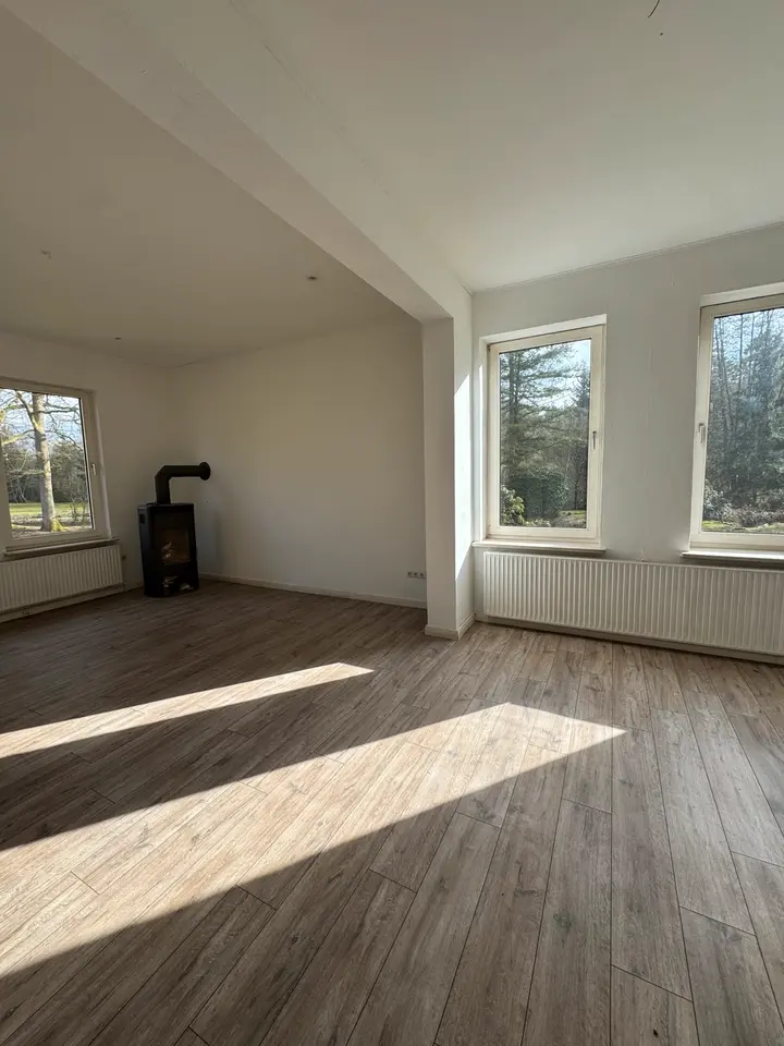 8 Zimmer Wohnung mit 310 m² in Soltau – Bild 2