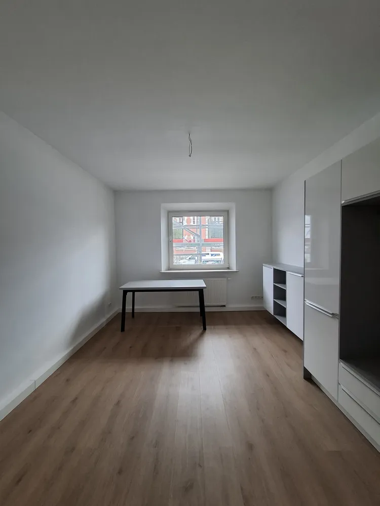 2 Zimmer Wohnung mit 57 m² in Erlangen – Bild 2
