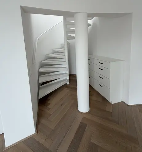 4 Zimmer Wohnung mit 138 m² in München – Bild 9