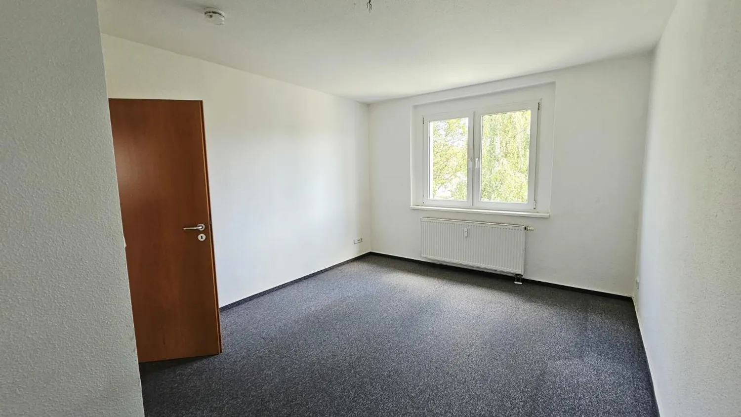 3 Zimmer Wohnung mit 76 m² in Magdeburg – Bild 2