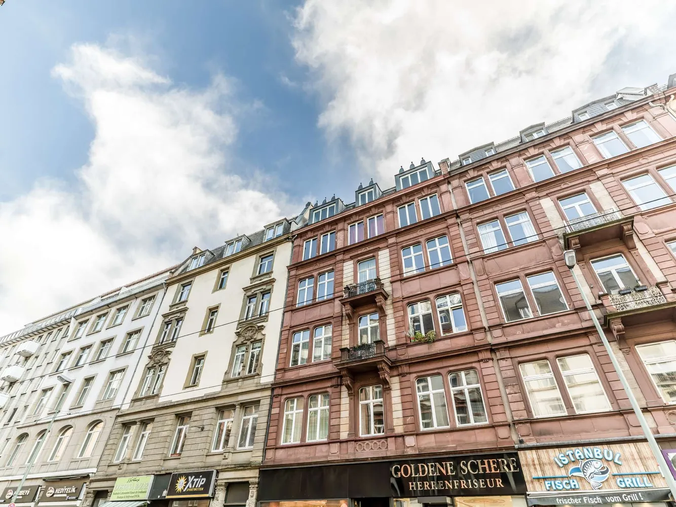 3 Zimmer Wohnung mit 79 m² in Frankfurt am Main – Bild 3
