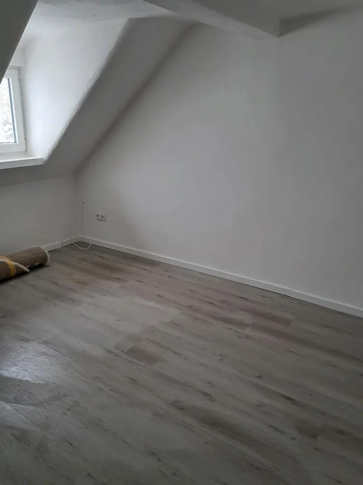 5 Zimmer Wohnung mit 95 m² in Eschwege – Bild 2