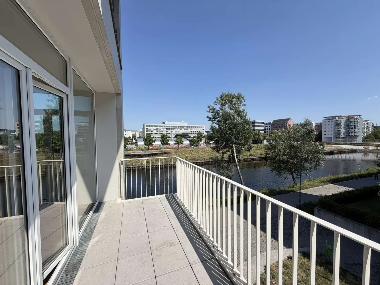 4 room apartment with 92 m² in Berlin – Photo 1