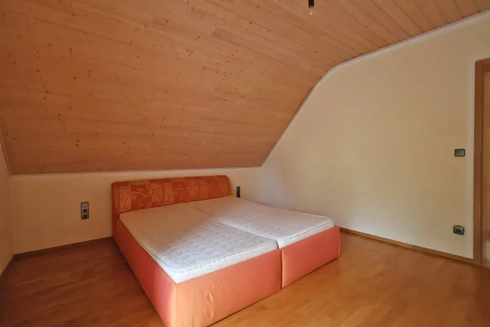 3 Zimmer Wohnung mit 113 m² in Sonneberg – Bild 8