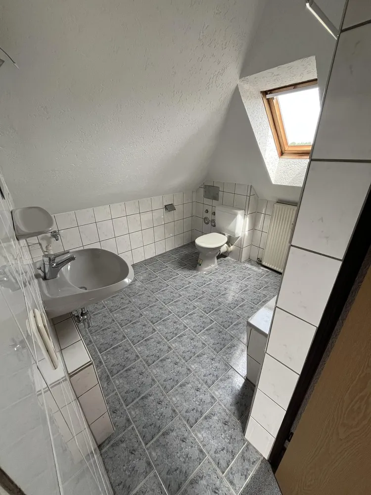 4 room apartment with 100 m² in Chemnitz – Photo 4