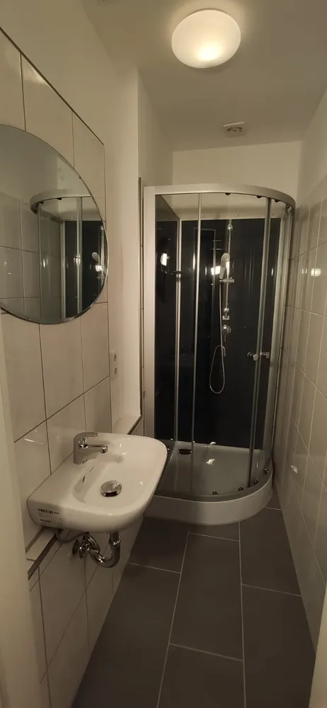 1 room apartment with 12 m² in Fürth – Photo 6