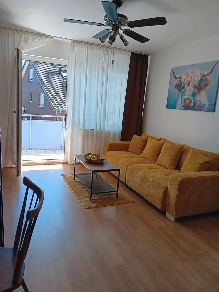 WG-Zimmer mit 56 m² in Langenfeld – Bild 1