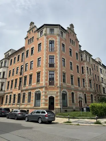 4 room apartment with 136 m² in Chemnitz – Photo 1