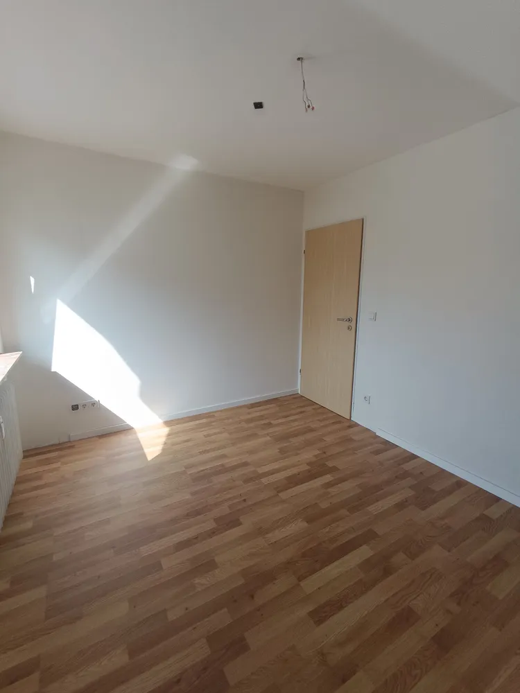 3 Zimmer Wohnung mit 87 m² in Wiesbaden – Bild 11