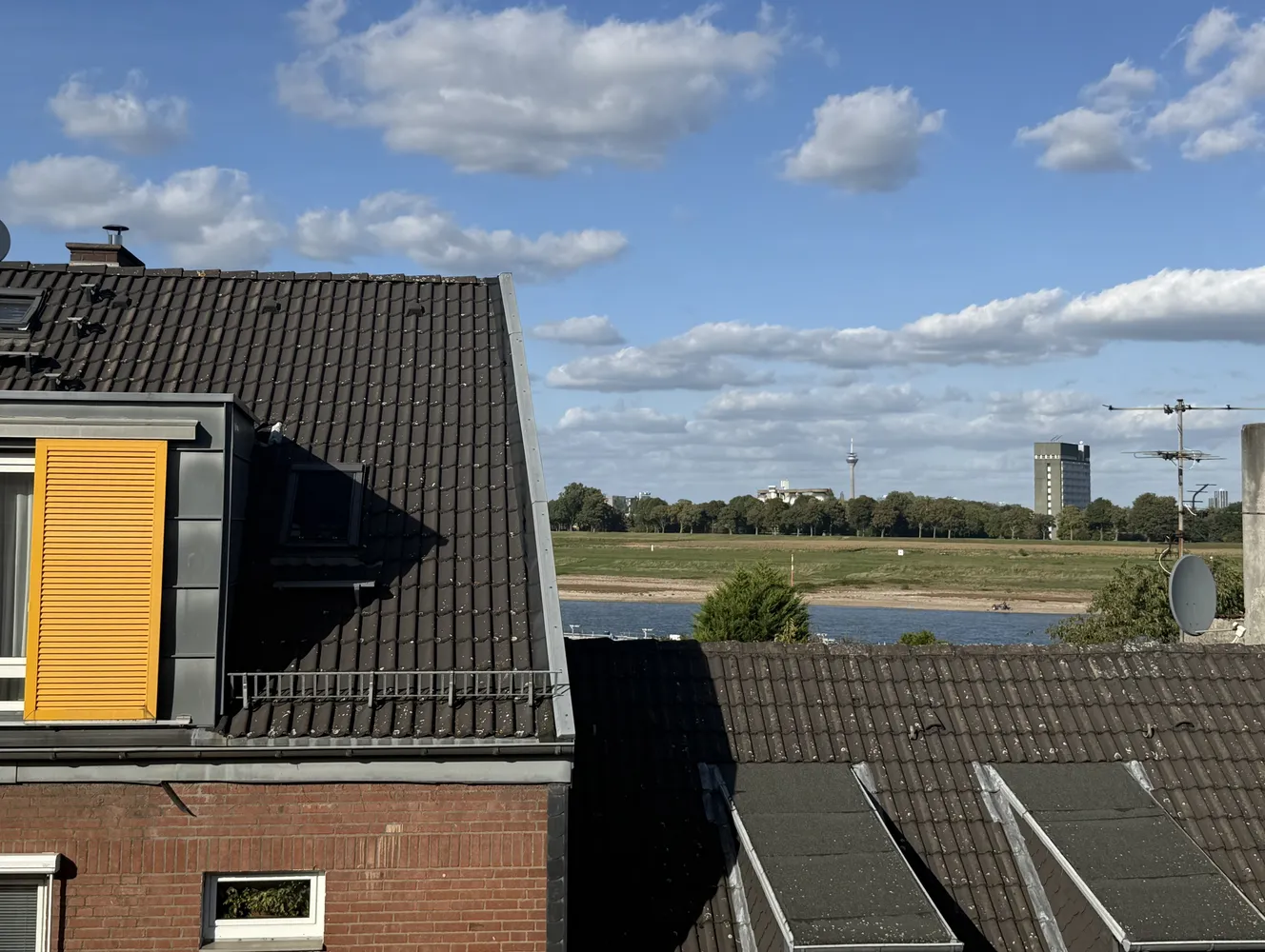2 Zimmer Wohnung mit 90 m² in Neuss – Bild 10