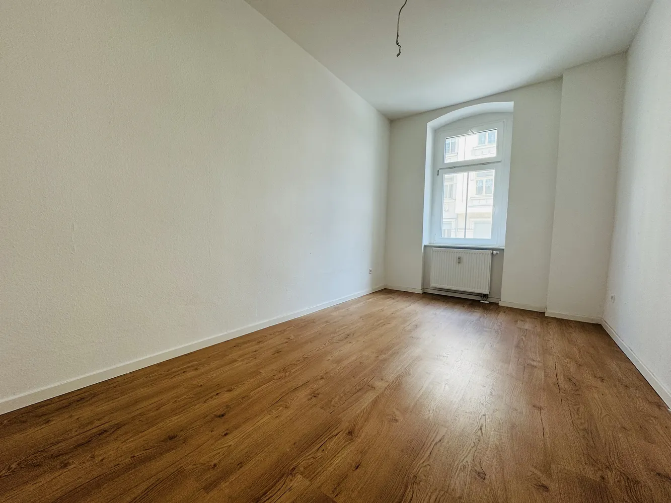 4 Zimmer Wohnung mit 102 m² in Chemnitz – Bild 1