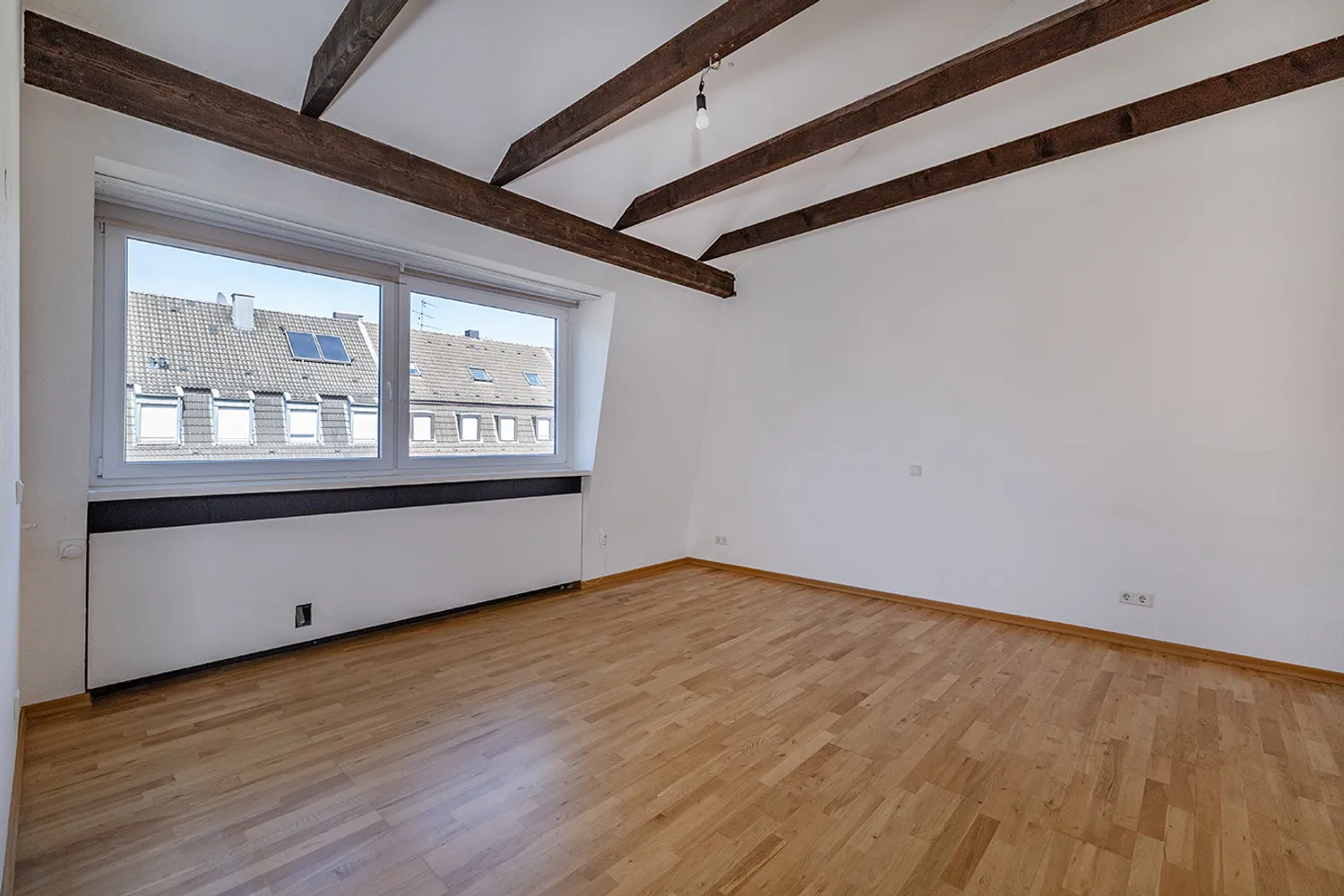 2 Zimmer Wohnung mit 83 m² in Krefeld – Bild 9