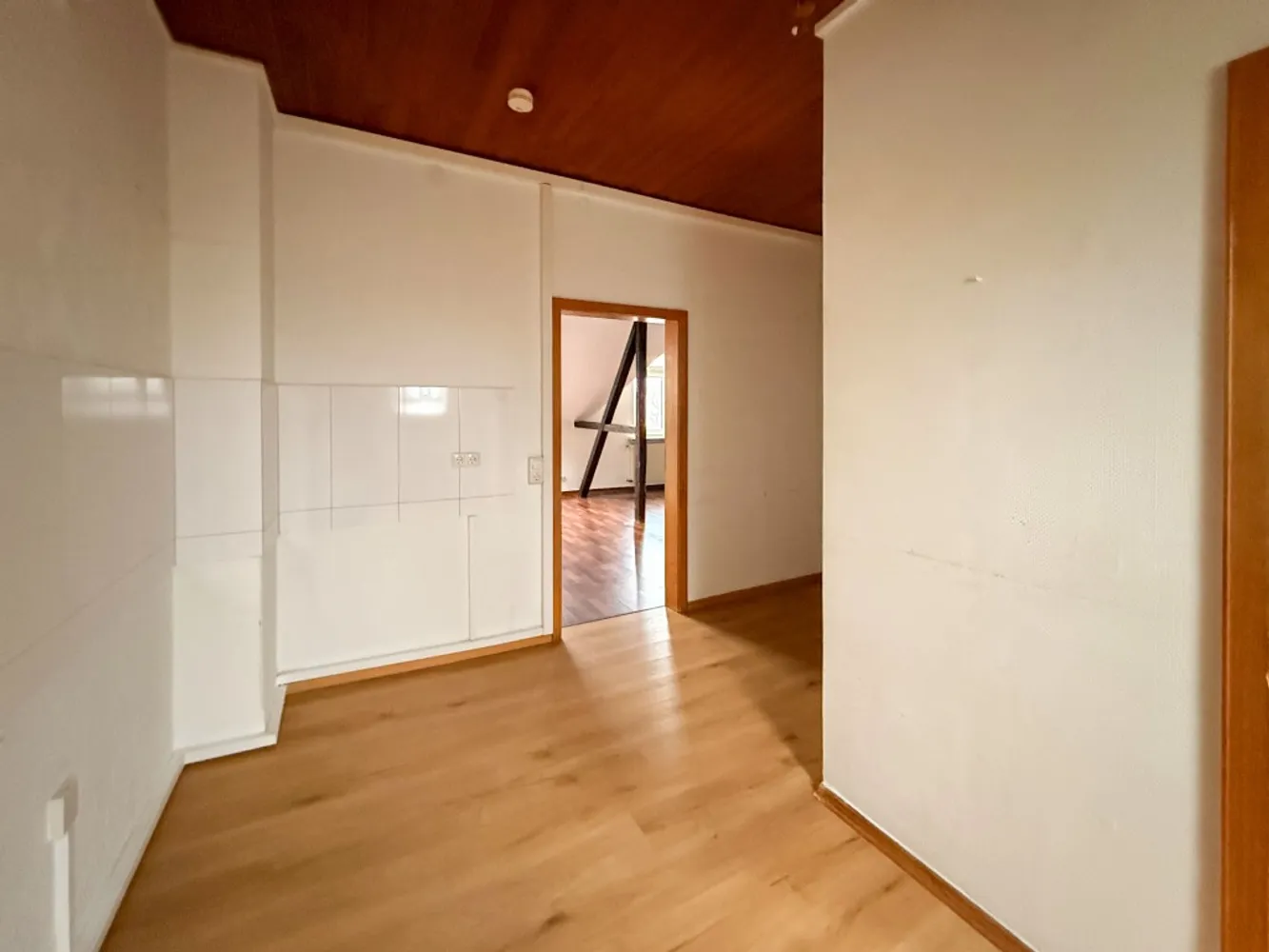 3 Zimmer Wohnung mit 85 m² in Velbert – Bild 4