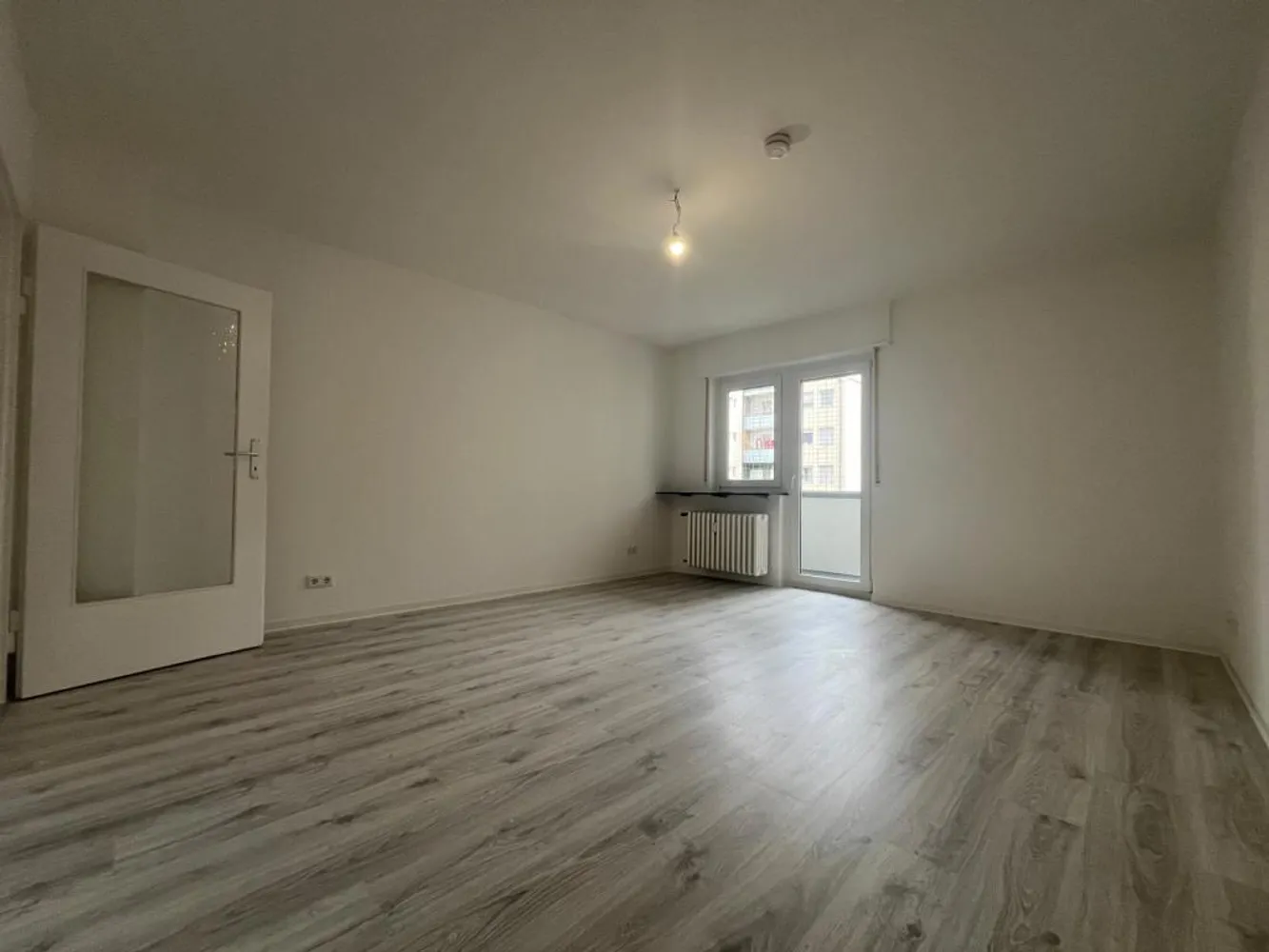 2 Zimmer Wohnung mit 58 m² in Ludwigshafen am Rhein – Bild 1