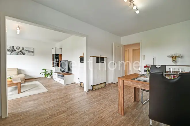 4 Zimmer Wohnung mit 77 m² in Stuttgart – Bild 6