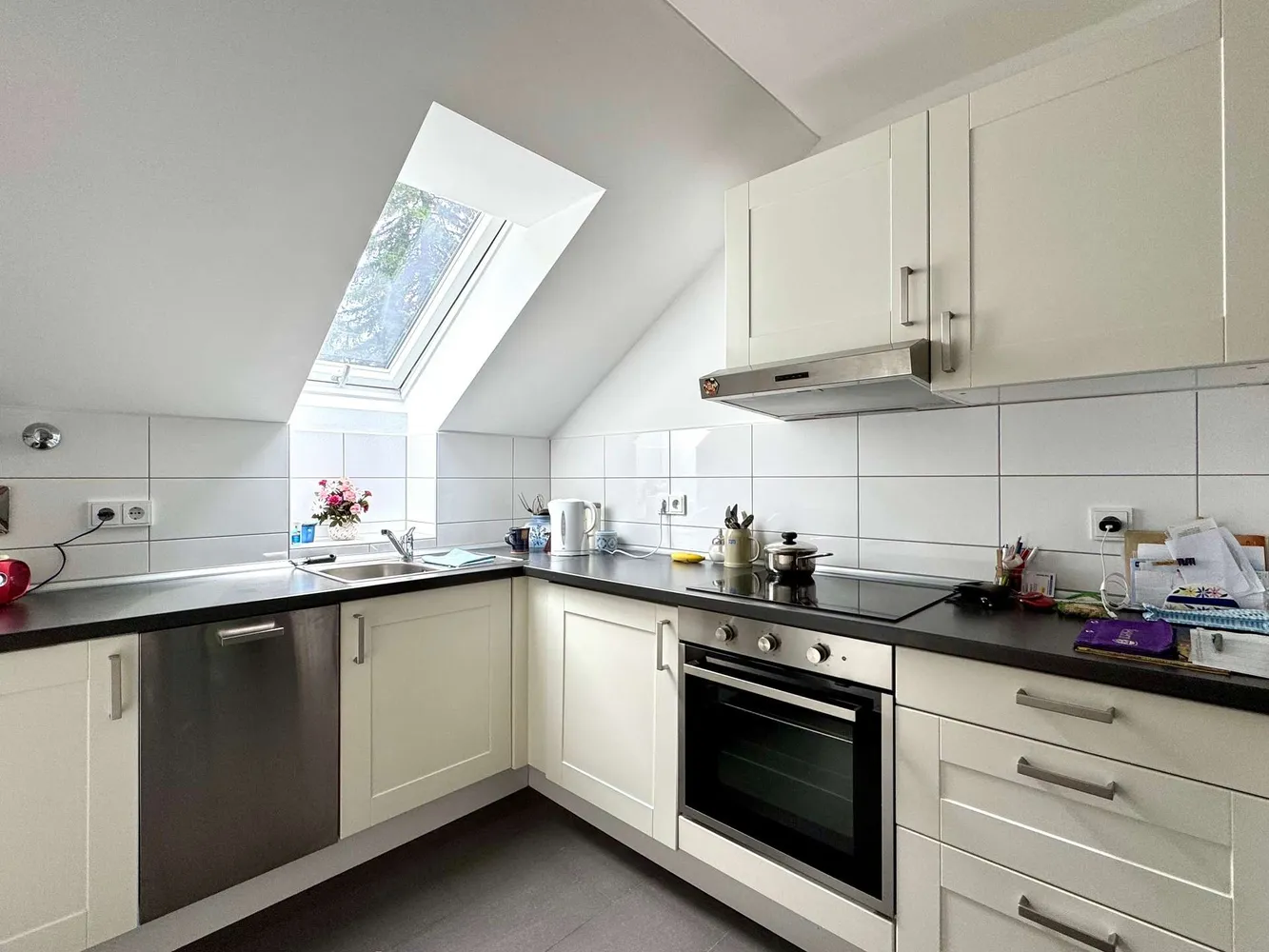 2 Zimmer Wohnung mit 64 m² in München – Bild 4