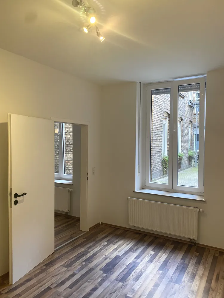 2 room apartment with 50 m² in Cologne – Photo 4