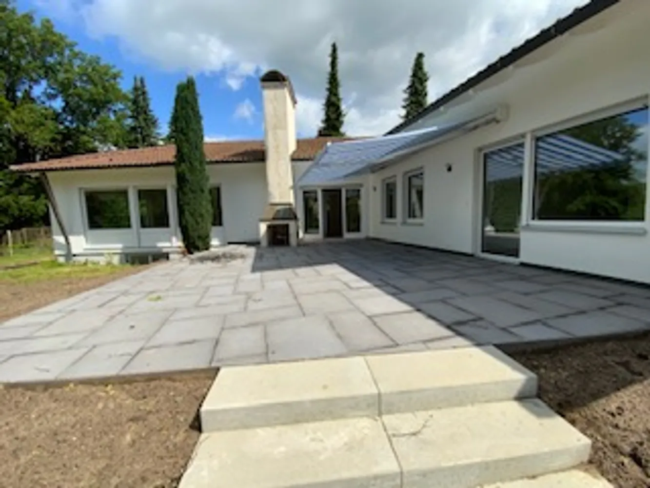 5 room house with 260 m² in Günzburg – Photo 3
