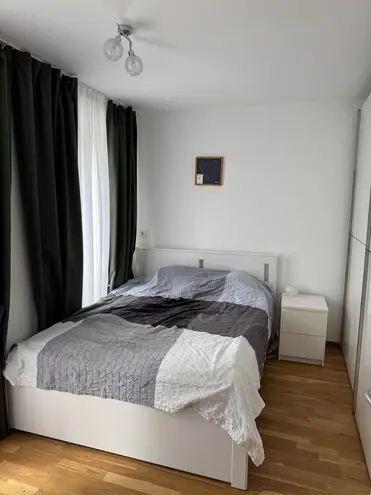 4 Zimmer Wohnung mit 131 m² in München – Bild 4