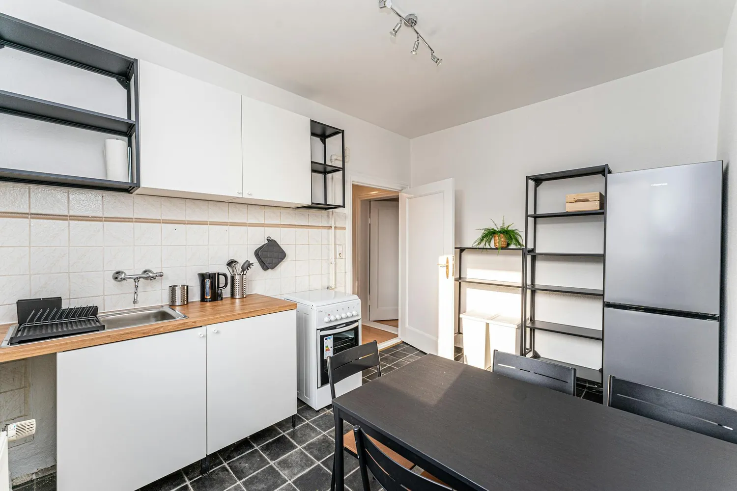 Shared room with 15 m² in Berlin – Photo 6