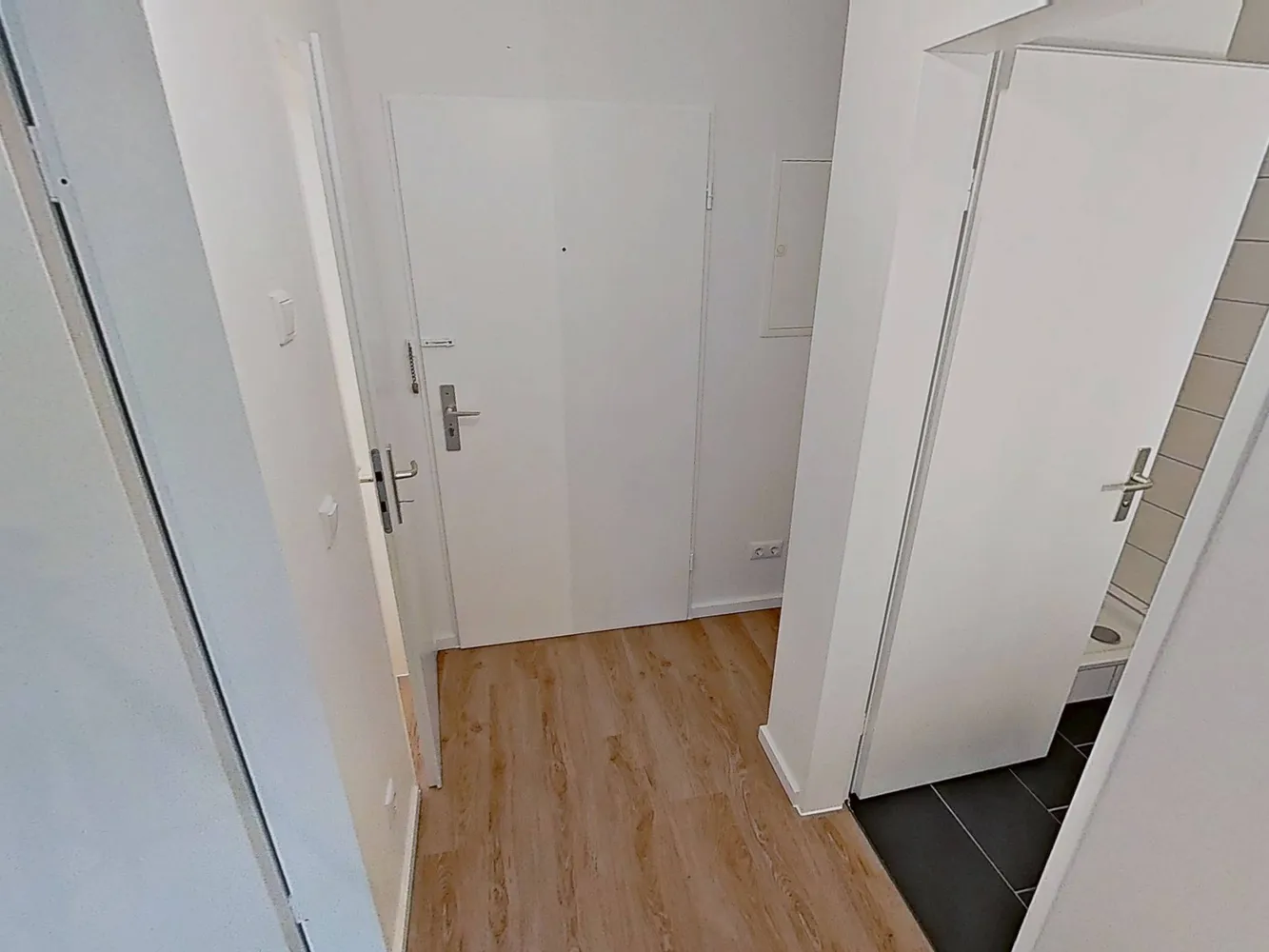 1 Zimmer Wohnung mit 38 m² in Lübeck – Bild 8