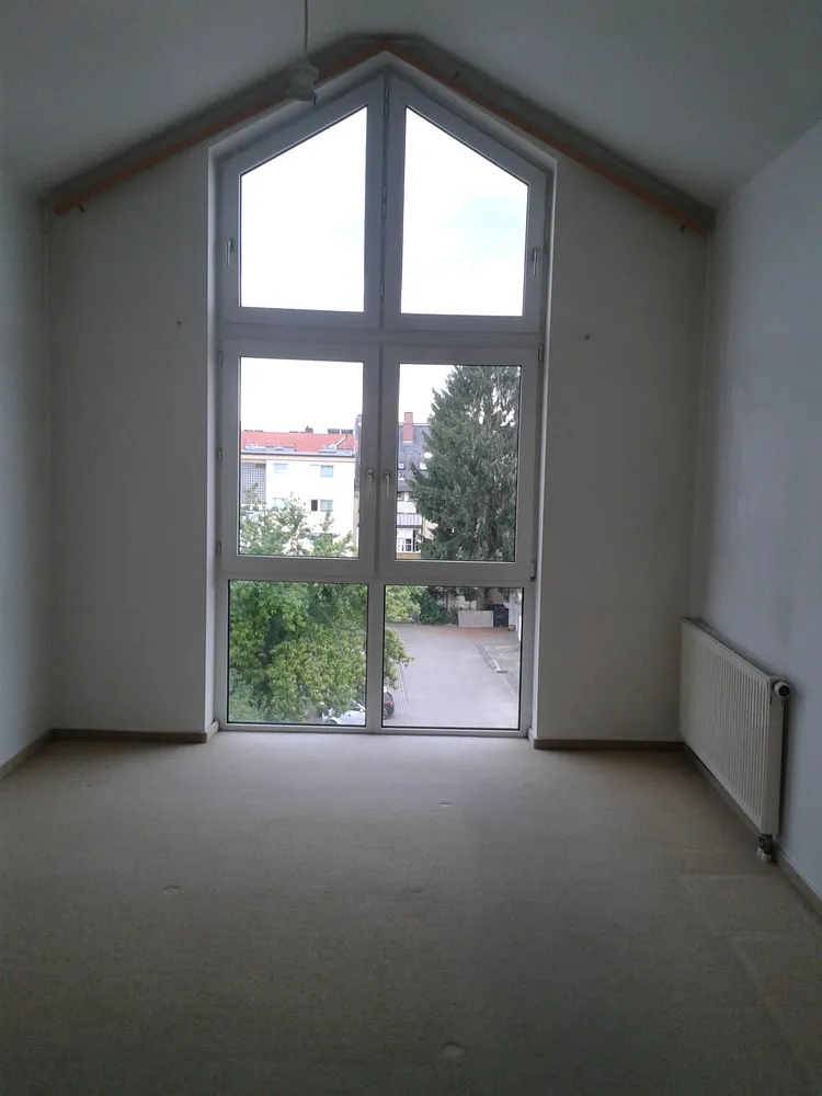 2 Zimmer Wohnung mit 75 m² in Frankfurt am Main – Bild 8