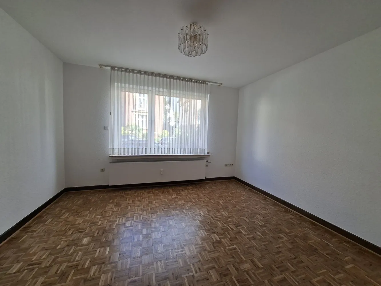 4 Zimmer Wohnung mit 175 m² in Düsseldorf – Bild 9
