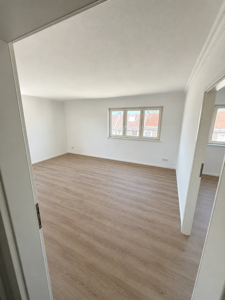 4 Zimmer Wohnung mit 99 m² in Bremen – Bild 3