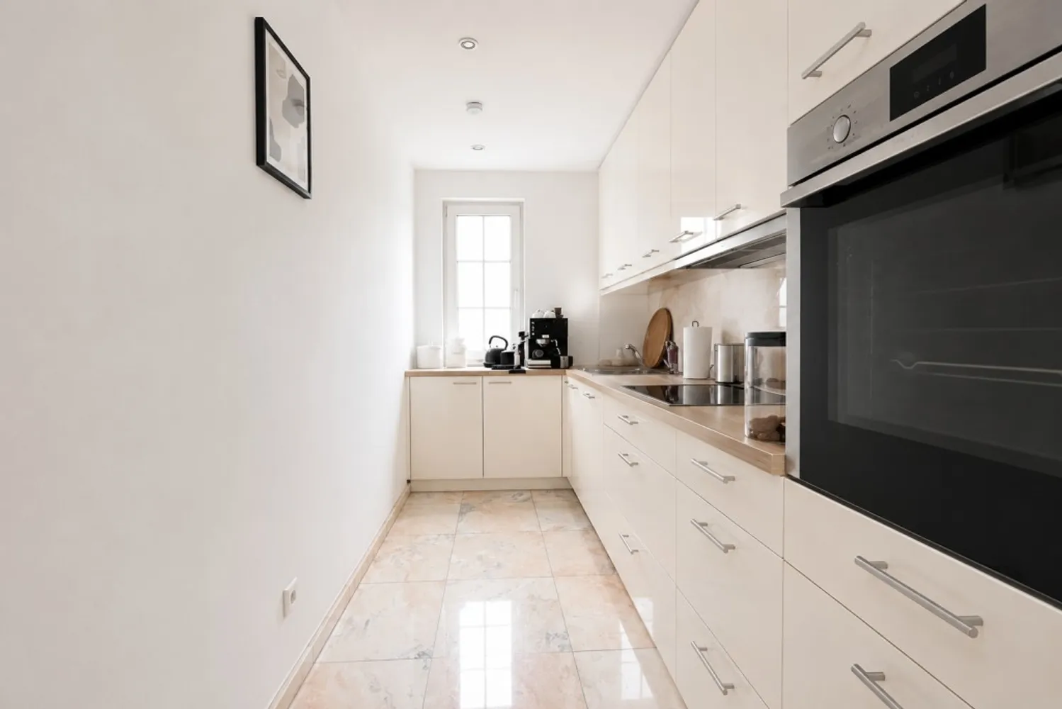 4 Zimmer Wohnung mit 140 m² in Düsseldorf – Bild 7