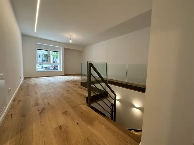 2 Zimmer Wohnung mit 105 m² in Stuttgart – Bild 8