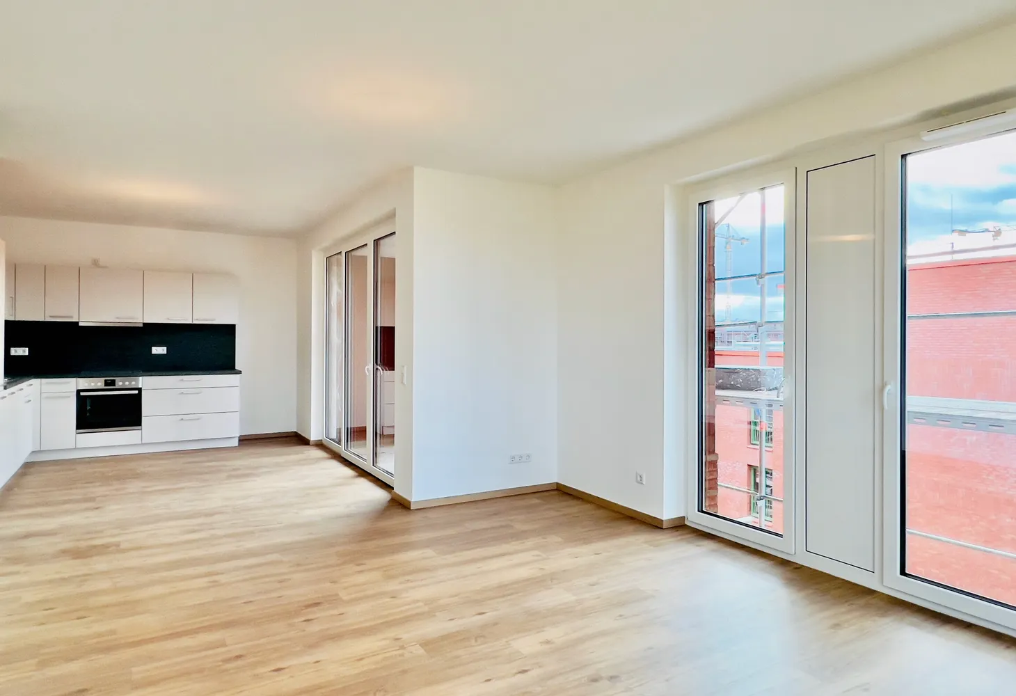 4 Zimmer Wohnung mit 97 m² in Hannover – Bild 1