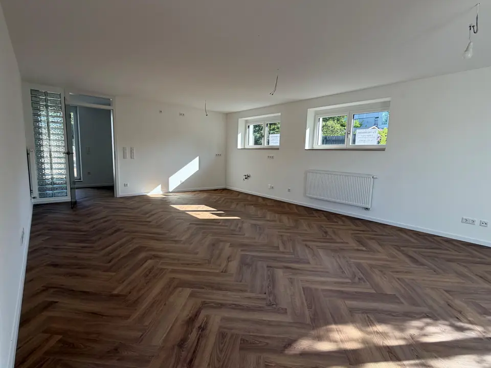 4 Zimmer Wohnung mit 129 m² in Nürnberg – Bild 1