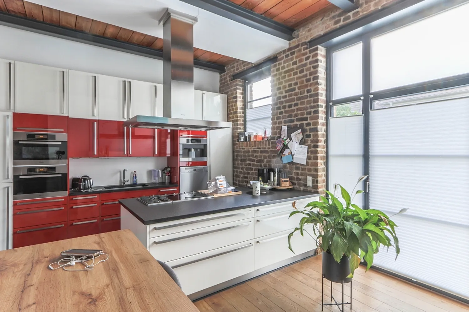 4 Zimmer Haus mit 220 m² in Pulheim – Bild 1